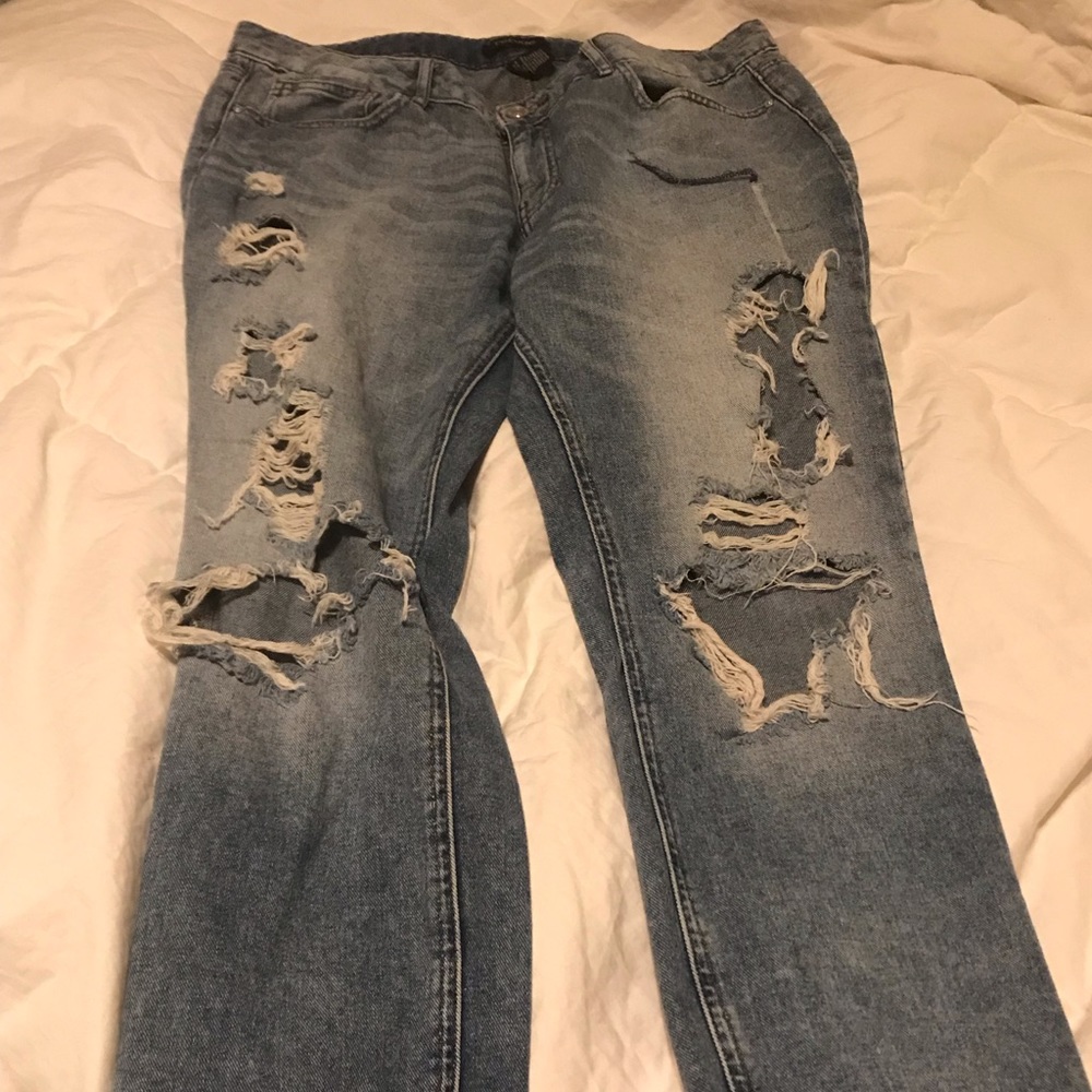 Jeans